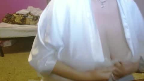 Ariel online show from October 22, 1:13 pm