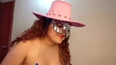 luanapowerful online show from October 16, 3:22 pm