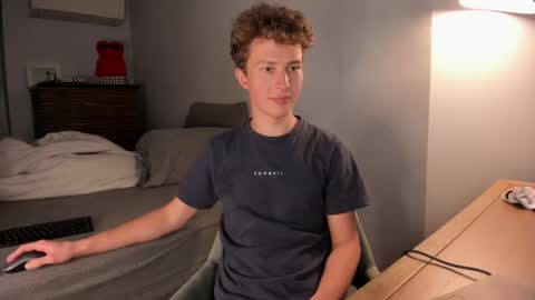 Lucas and Matteo online show from November 5, 9:39 pm