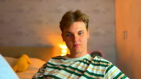 Lucas Gill online show from April 12, 8:24 pm