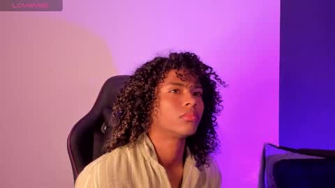   online show from January 17, 3:43 pm