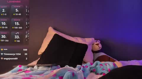   online show from September 9, 1:33 pm