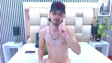 Lucas online show from July 30, 2:29 pm