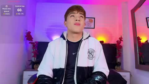 Lucas lovee online show from May 17, 1:53 pm