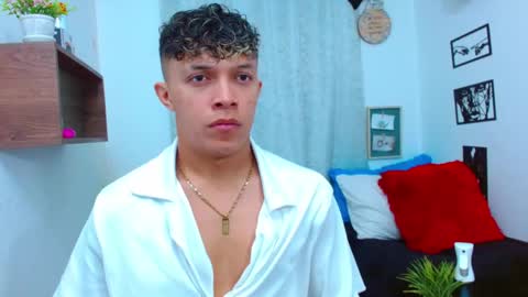 Lucas Luxx online show from February 11, 1:04 pm