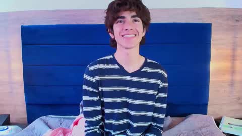 lucas_xo online show from September 9, 7:36 pm