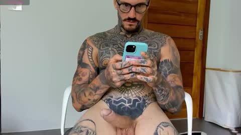 lucasexclusive online show from October 12, 6:17 am