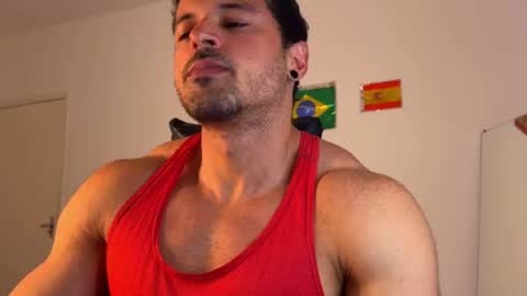 lucasfit24 online show from July 8, 3:04 pm