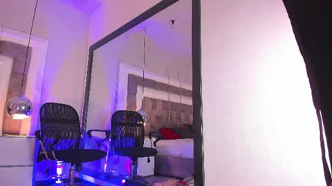 lucasthomson_ online show from July 14, 4:06 am