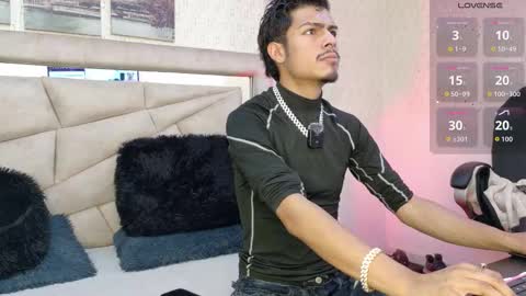 Luca  Leo online show from October 21, 4:17 am