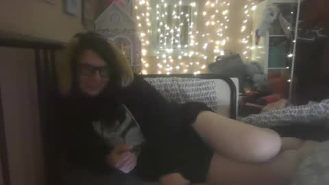 Luceatiel Queen of Spades online show from March 31, 8:48 am