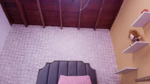 Snapshot of lucero_williams chatting on February 19, 10:42 pm Lucero W online show from February 19, 10:42 pm
