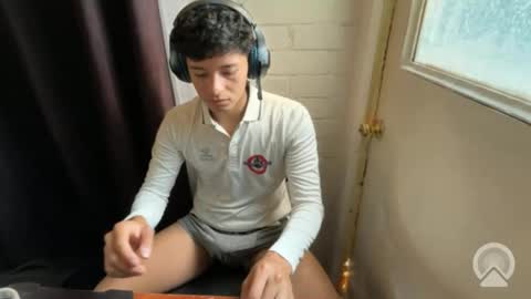 Felipe online show from December 17, 2:02 pm