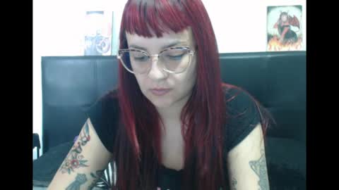 Lulu DCarton online show from April 16, 9:15 pm