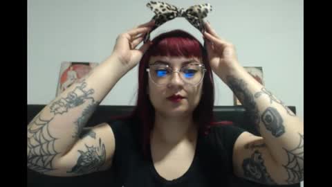 Lulu DCarton online show from March 17, 4:06 am