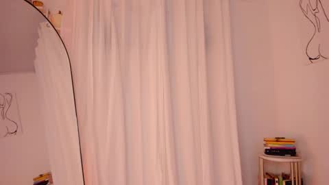 Lucia online show from January 16, 8:57 pm