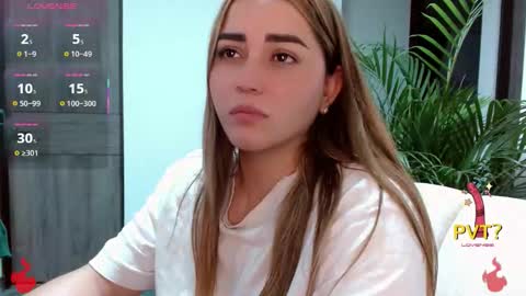 lucia star  online show from October 28, 2:45 am