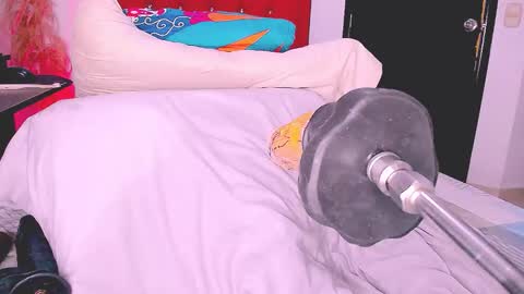 luciaaah online show from October 8, 9:43 pm