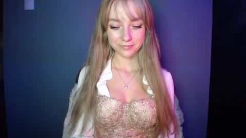 Lucy online show from October 16, 6:51 pm