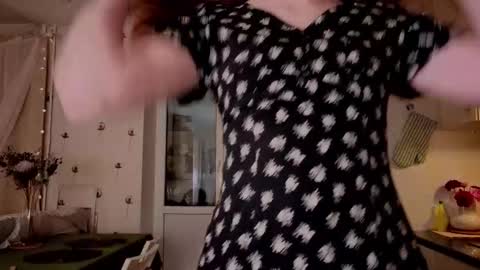 Lucia online show from January 18, 6:28 pm