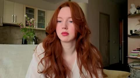 Lucia online show from May 12, 10:57 am
