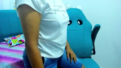luciagonzales40_ online show from October 26, 11:55 am