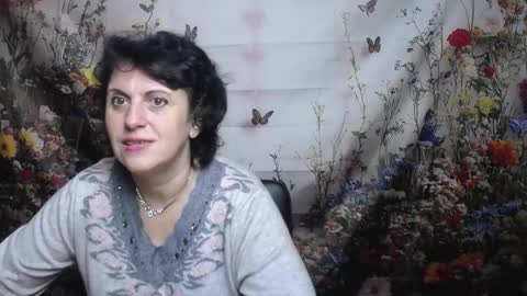 LuciaMi online show from September 12, 4:58 am