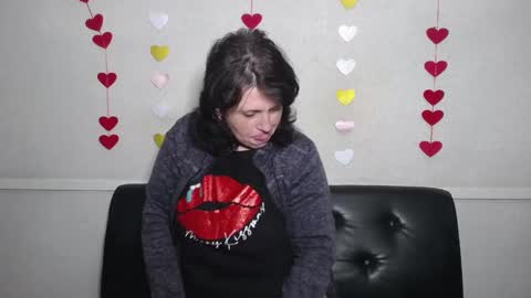 LuciaMi online show from February 12, 3:40 am