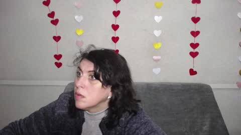 LuciaMi online show from February 16, 5:59 am