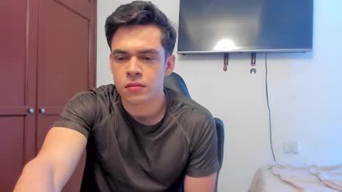 Lucian Gomez online show from October 5, 7:21 pm