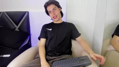 lucian_greyy online show from October 9, 5:13 am