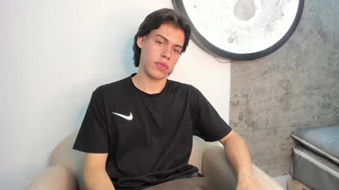 lucian_greyy online show from October 1, 3:49 am