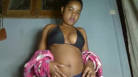 luciana012 online show from September 18, 7:40 pm