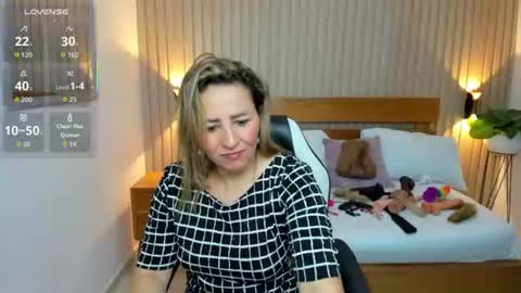 Luciana online show from June 15, 12:08 pm