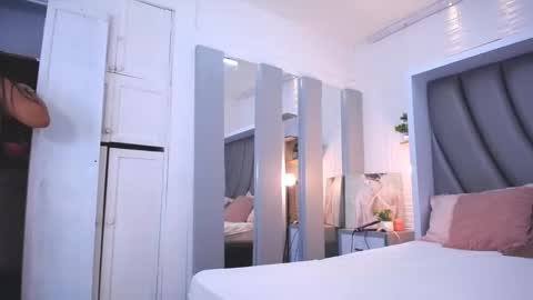 Luciana  online show from September 20, 1:03 pm