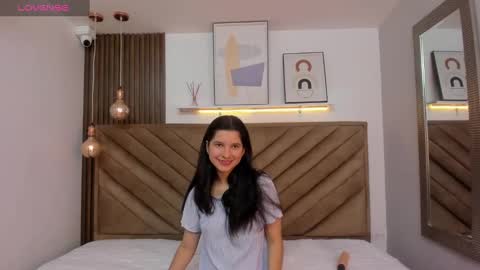 Snapshot of lucianasmith_ chatting on March 3, 12:06 pm Luci online show from March 3, 12:06 pm