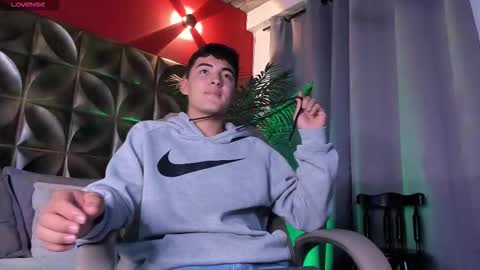 Luciano online show from March 11, 3:42 am