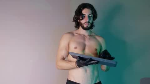 Luciano online show from September 28, 1:14 am