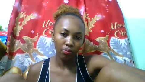 lucie196645 online show from May 13, 4:49 pm