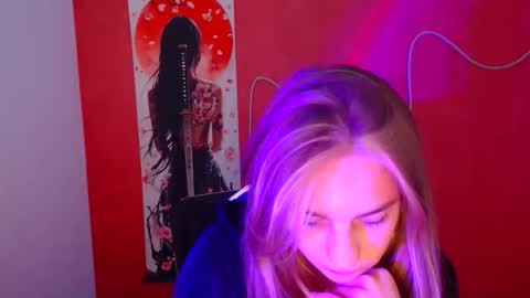 Lucie online show from November 20, 2:21 am