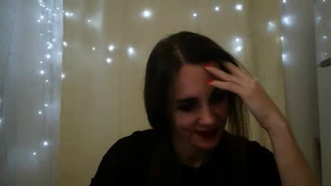 LucieMack online show from December 21, 11:00 pm