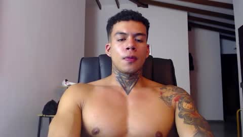 luciferstar01 online show from May 19, 1:56 am