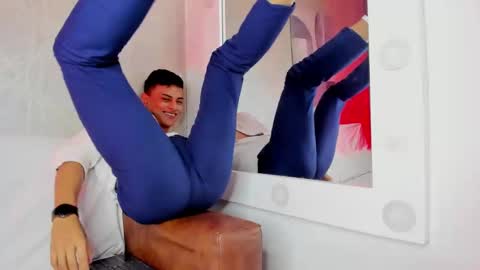 Leo online show from February 18, 5:20 pm