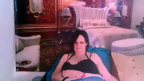 Grace online show from March 1, 7:37 pm