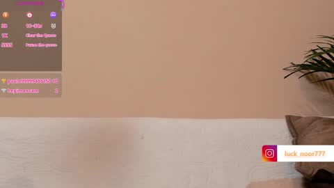 Snapshot of lucke_noor chatting on January 26, 9:07 pm Noor online show from January 26, 9:07 pm
