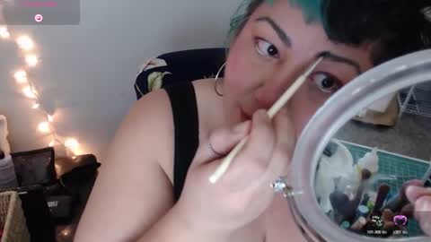 lucklucybbw online show from February 8, 12:25 am