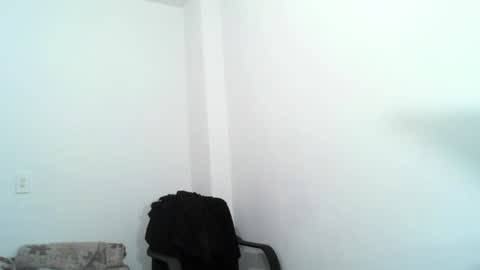 Snapshot of lucky_badboy chatting on March 8, 2:55 am Lucky online show from March 8, 2:55 am