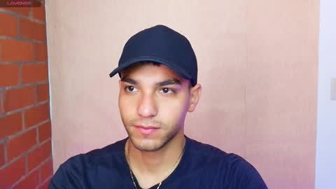 Snapshot of lucky_blessed chatting on February 28, 2:20 pm lucky_blessed online show from February 28, 2:20 pm