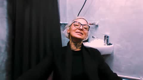 lucky_denizz online show from November 20, 3:31 pm