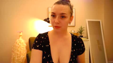 Snapshot of lucky_foryou_baby chatting on January 5, 11:15 am lucky_foryou_baby online show from January 5, 11:15 am